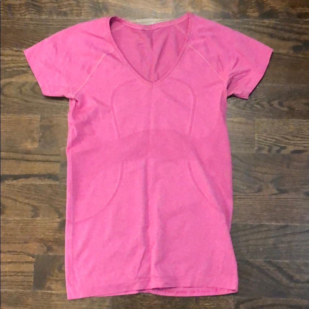 EUC Lululemon Swiftly Tech short sleeve shirt sz 8